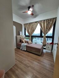 The Lakefront Residences (D22), Condominium #557276331